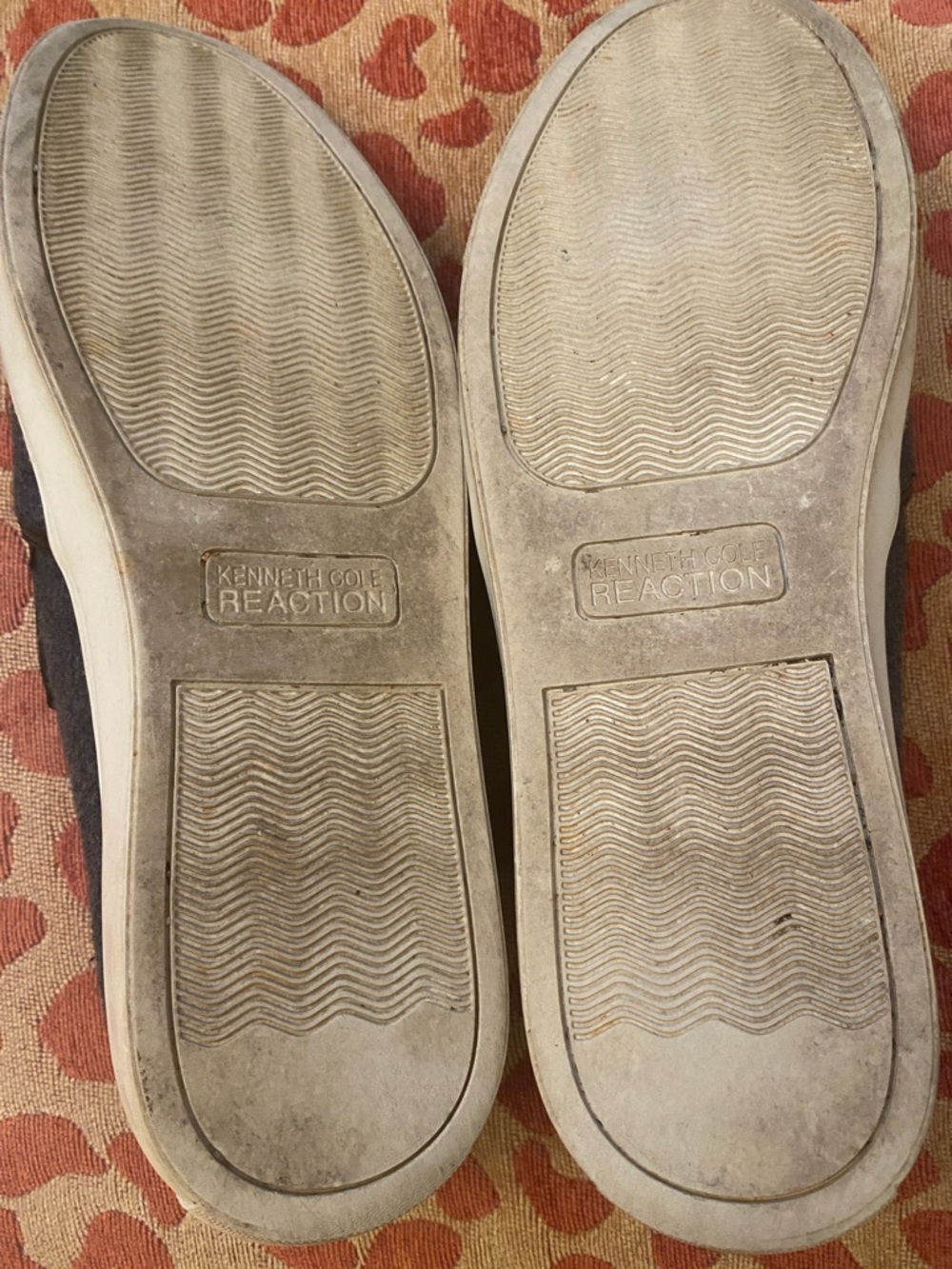 Kenneth Cole Reaction Done It Again Mens black Gray Slip-On Loafers - Picture 3 of 4